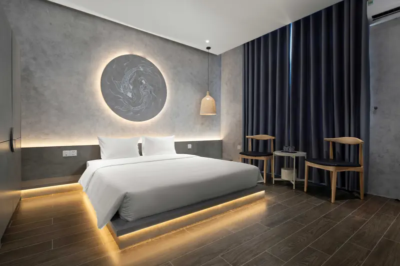 505 Koi Room 1