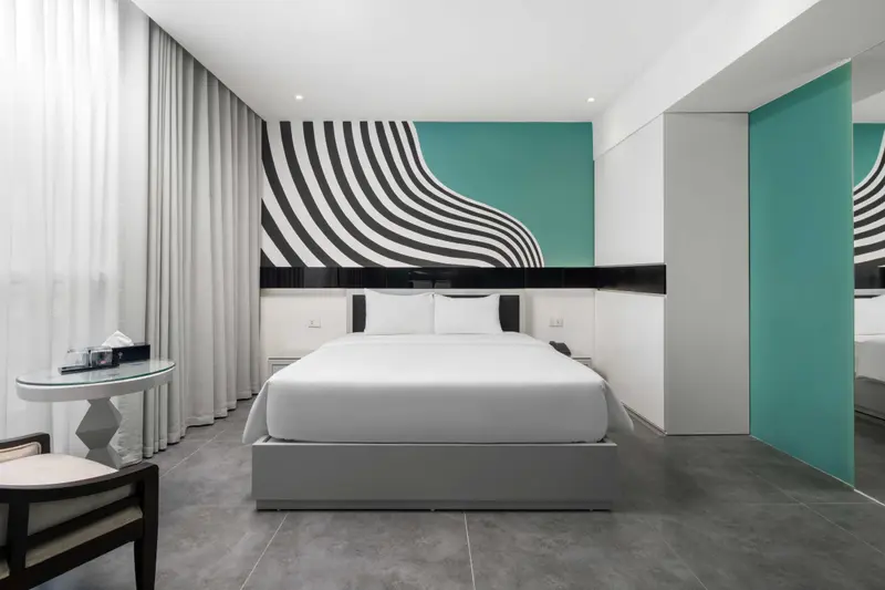 601 Lagoon 2