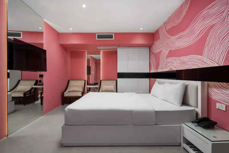 702 Coral